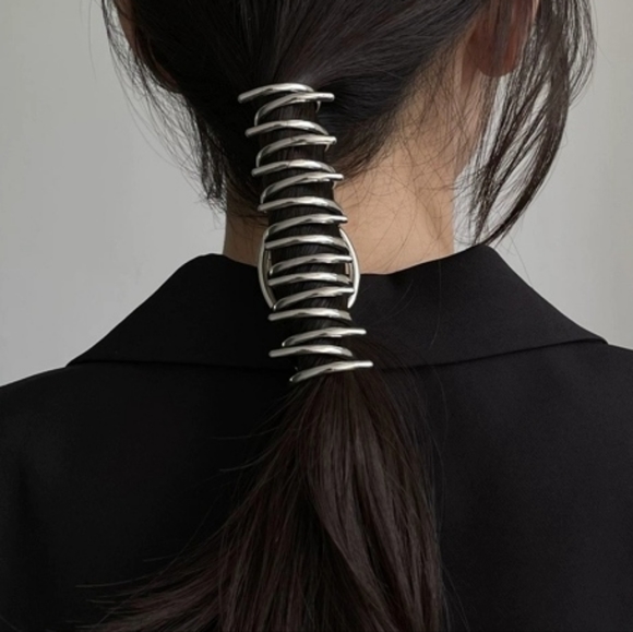 NEW! Hair Accessories - Picture 3 of 5